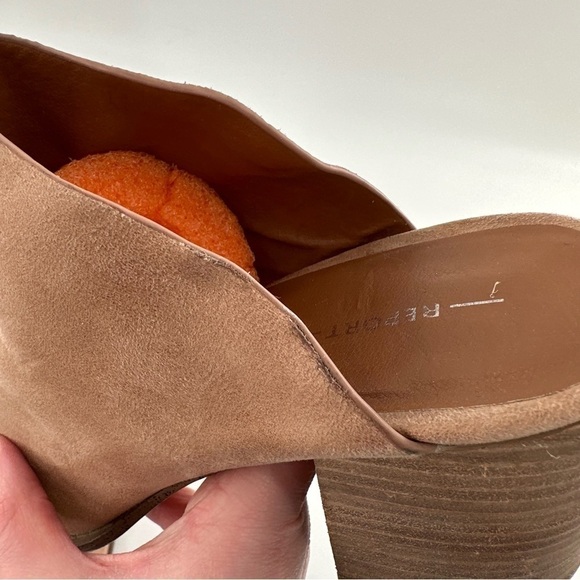 Report Tisha ankle booties 8.5 tan faux leather pointy cap toe slip on mules - Picture 12 of 13